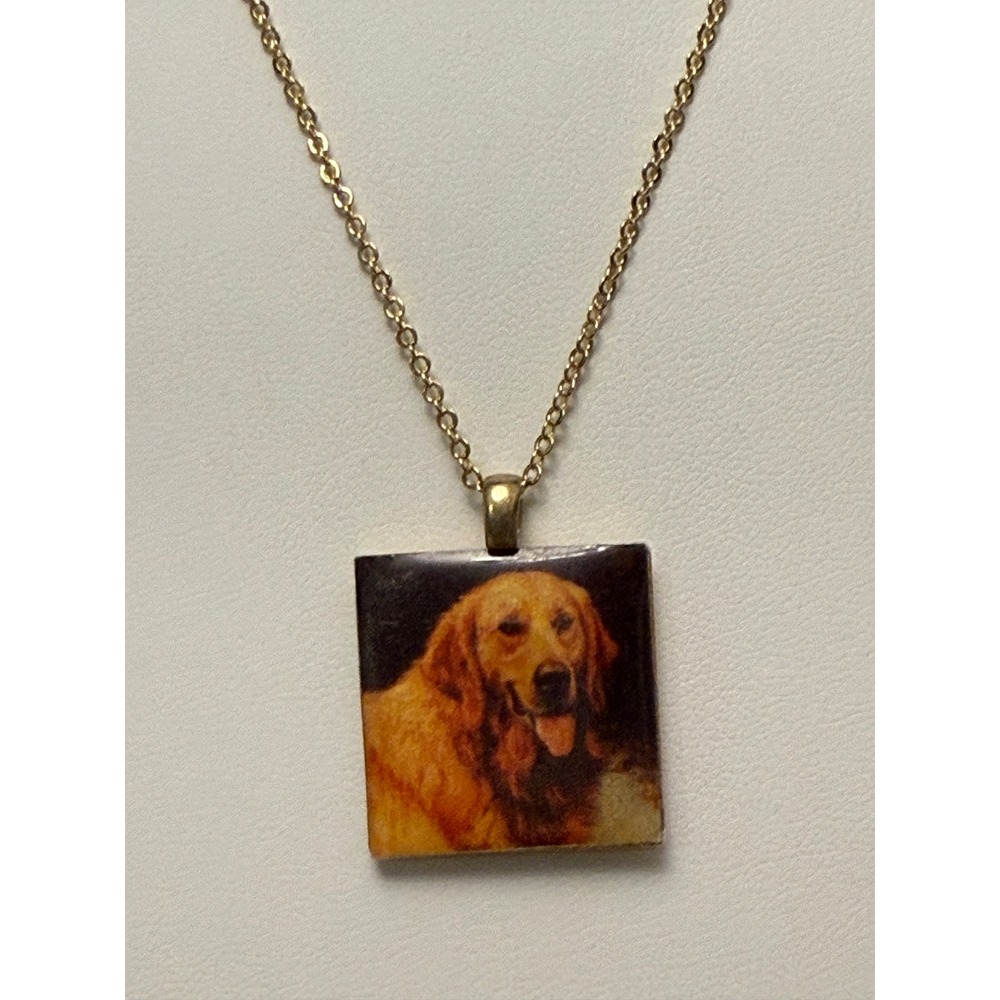 Golden Retriever Dog Portrait Pendant Necklace Resin Art Tile Brass Tone Chain🦮